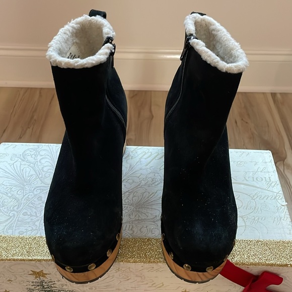 Aqua - Picture 2 of 7